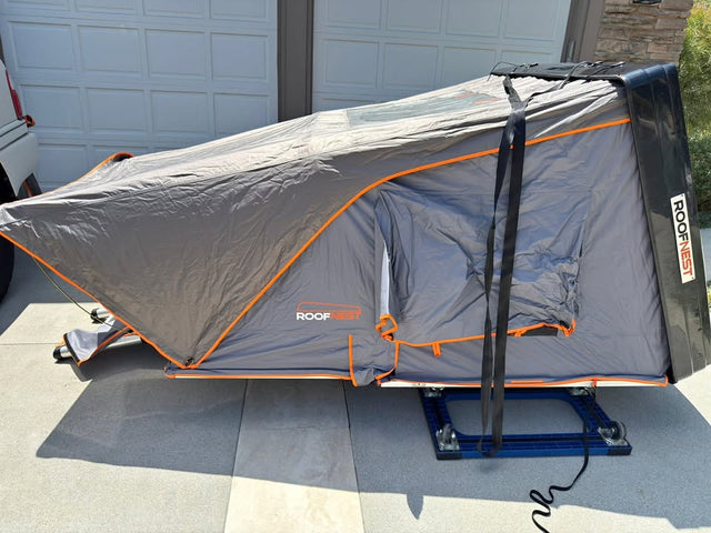 Roofnest Condor Roof Top Tent (RTT) (photo 1)