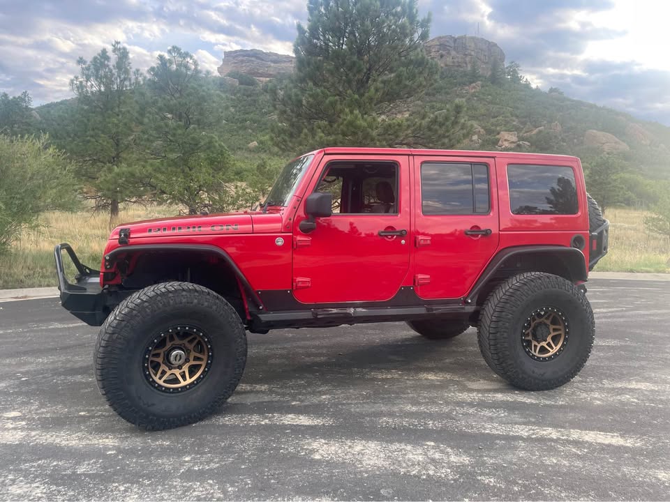 2012 Jeep Wrangler Unlimited · Rubicon Sport Utility 4D in Castle Rock, CO (photo 5) — photo 5