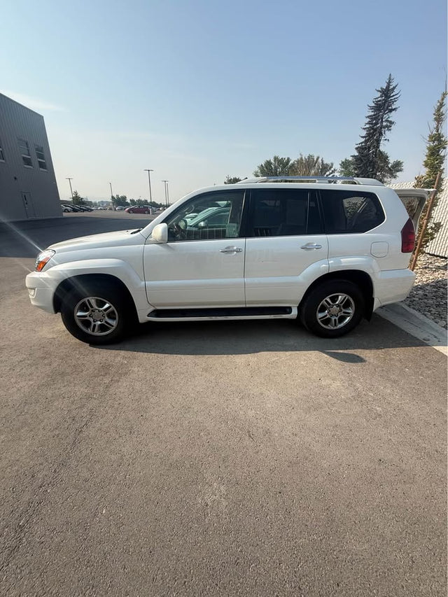 2008 Lexus GX · GX 470 Sport Utility 4D — photo 3