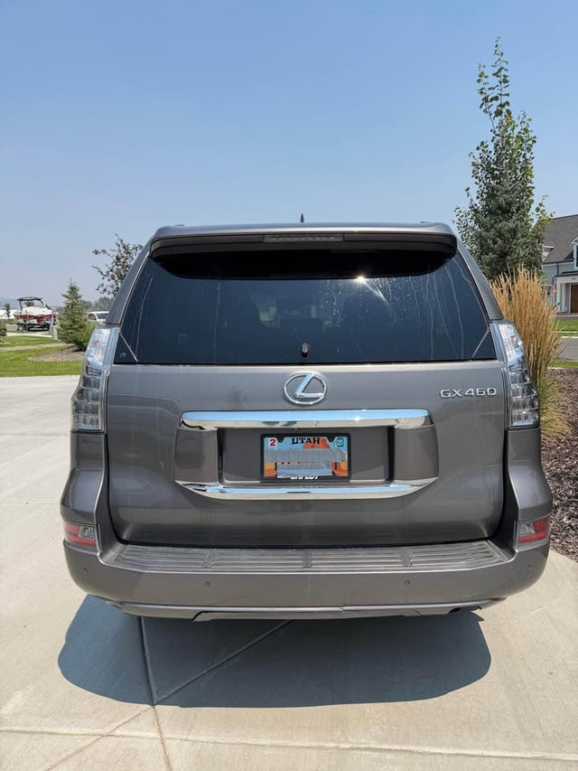 2014 Lexus GX · GX 460 Sport Utility 4D — photo 2