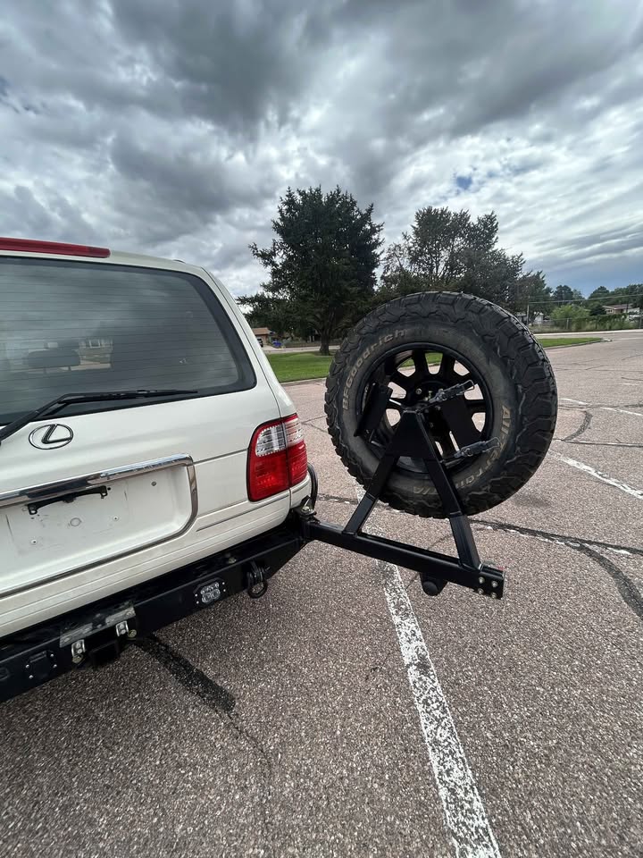 2001 Lexus LX · LX 470 Sport Utility 4D in Colorado Springs, CO (photo 6) — photo 6