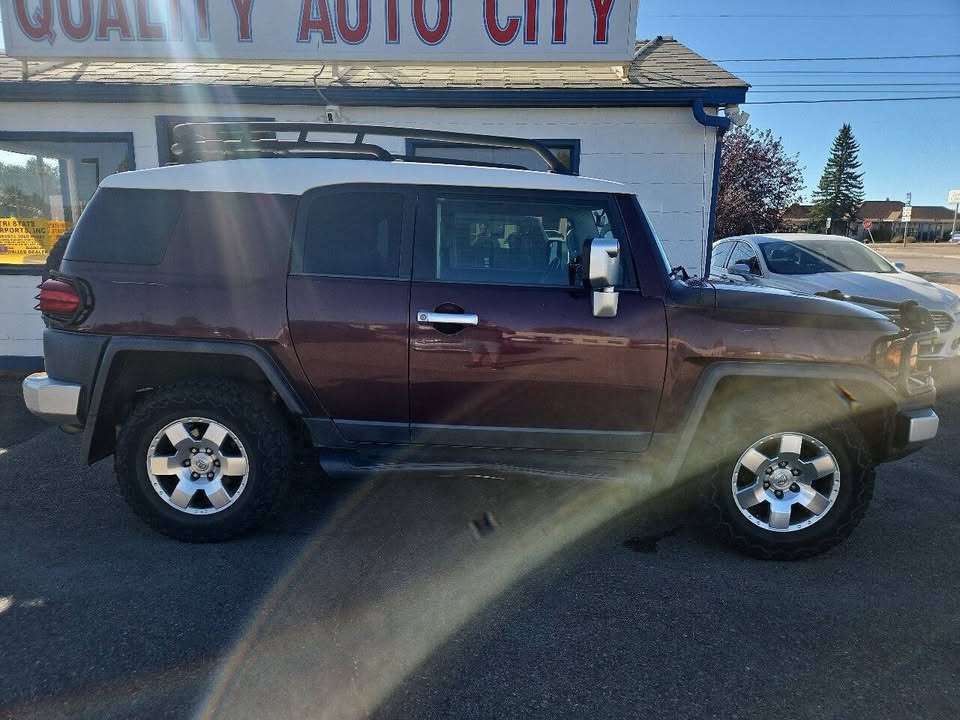 2007 Toyota FJ Cruiser in Laramie, WY (photo 2) — photo 2