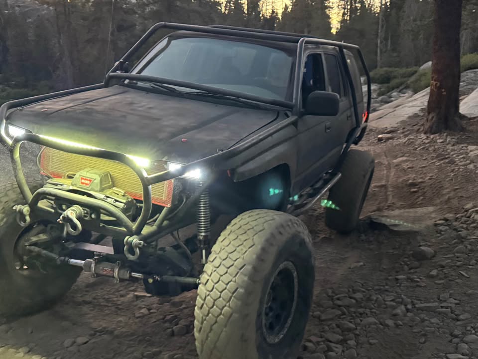 1996 Toyota 4Runner · SR5 Premium Sport Utility 4D (photo 4) — photo 4