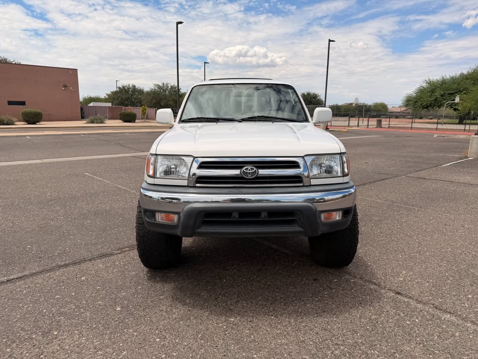 1999 Toyota 4runner sr5 4x4 in Surprise, AZ (photo 2)