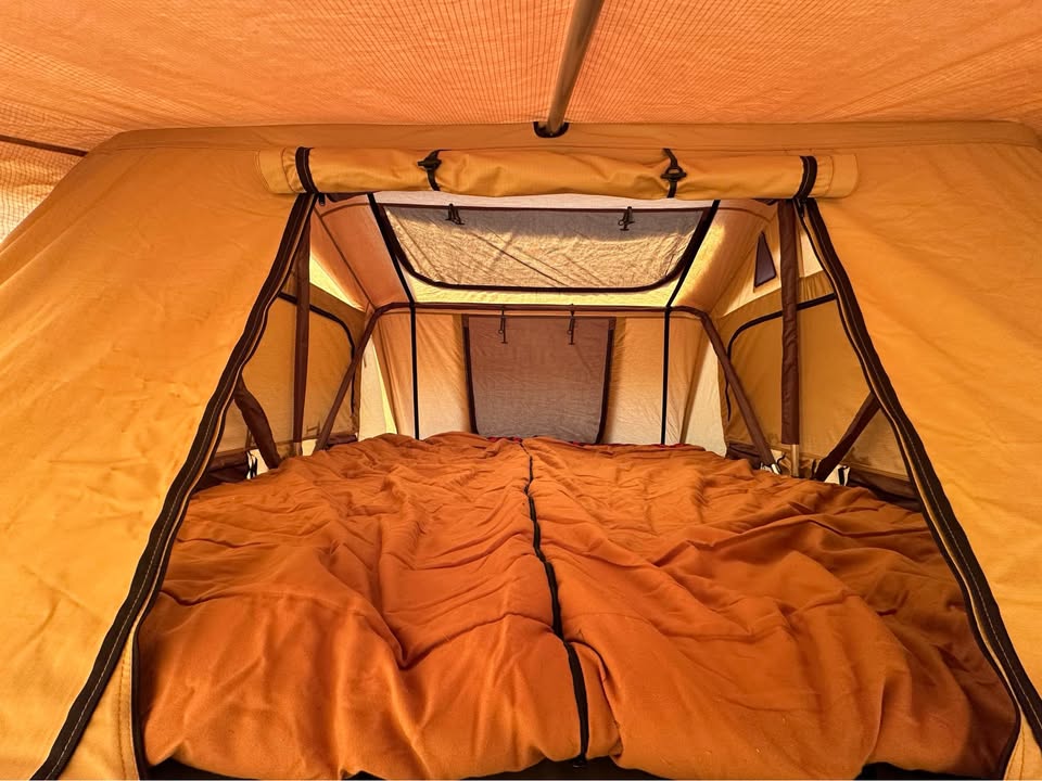 CVT (Cascadia Vehicle Tents) Mt. Rainier RTT - Rooftop Tent w/ Annex in Springtown, TX (photo 6) — photo 6