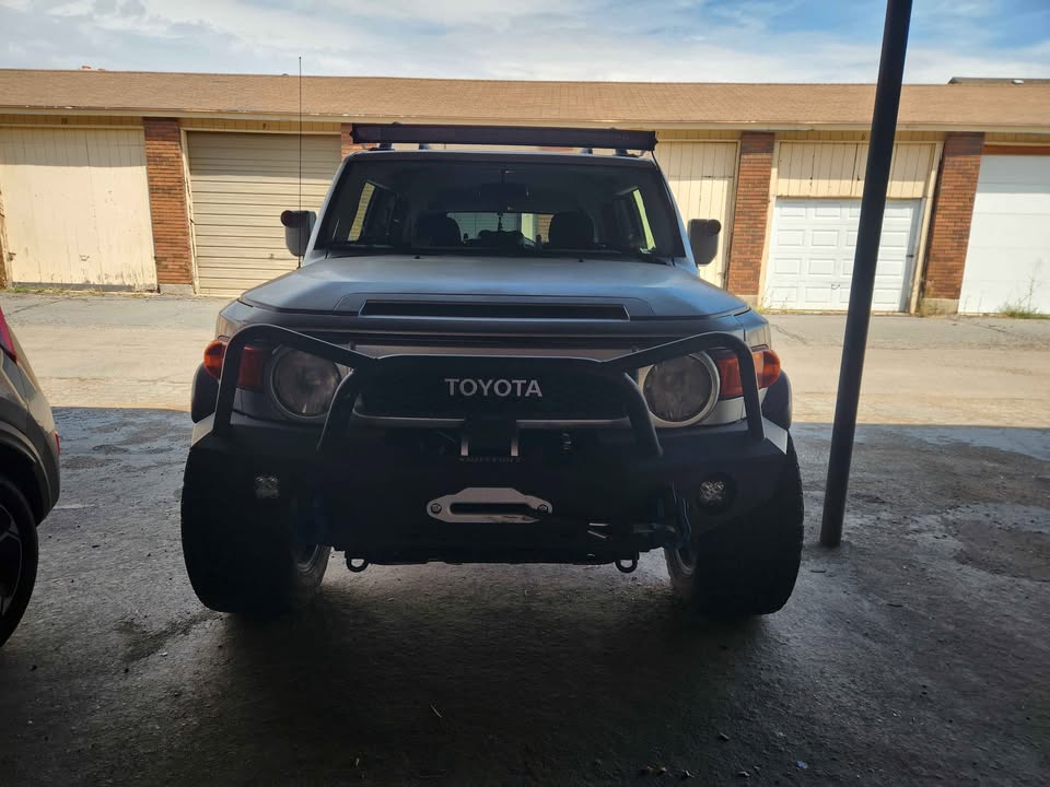 2007 Toyota FJ Cruiser · Sport Utility 2D (photo 3) — photo 3