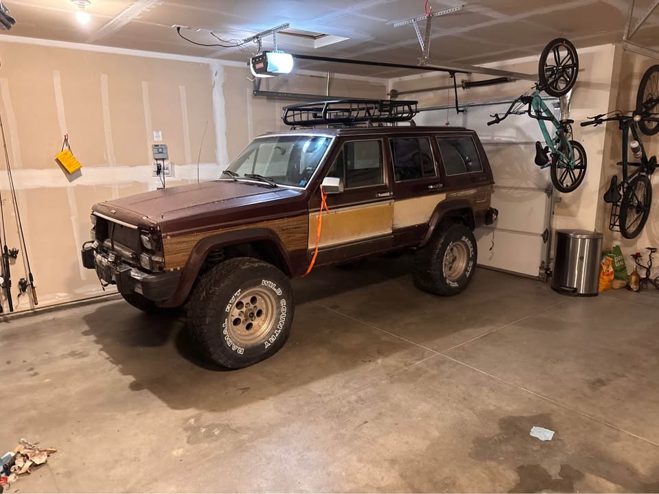 1987 Jeep Cherokee XJ in Nampa, ID (photo 2)