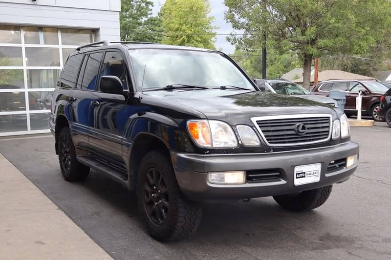 2002 Lexus LX 470 Sport Utility 4D in Denver, CO (photo 6) — photo 6