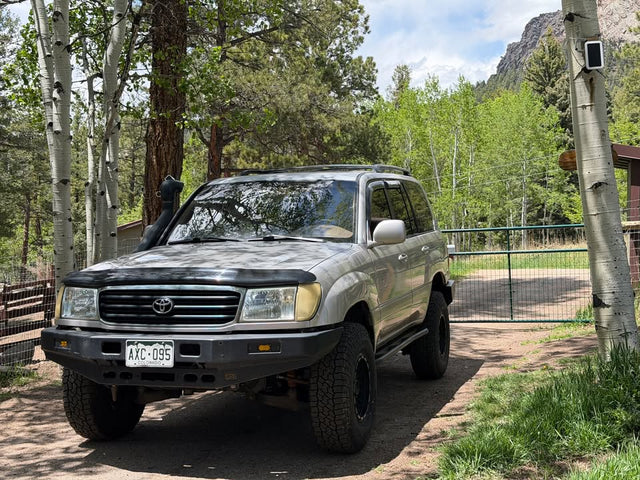 1999 Toyota Landcruiser — photo 2