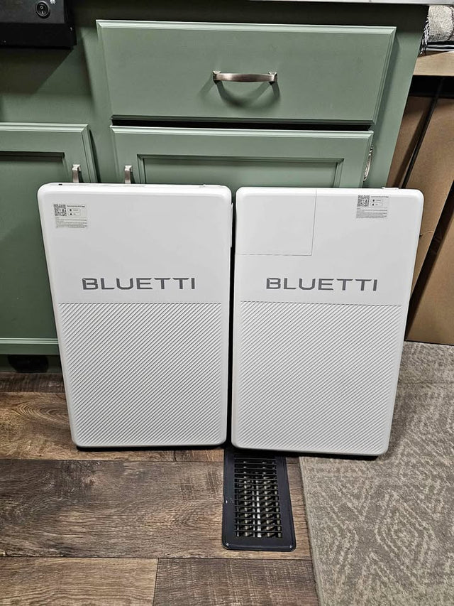 BLUETTI Fridge Power and BlueCell 200 Expansion - Fridge Backup Power - BRAND NEW in Longmont, CO (photo 1)