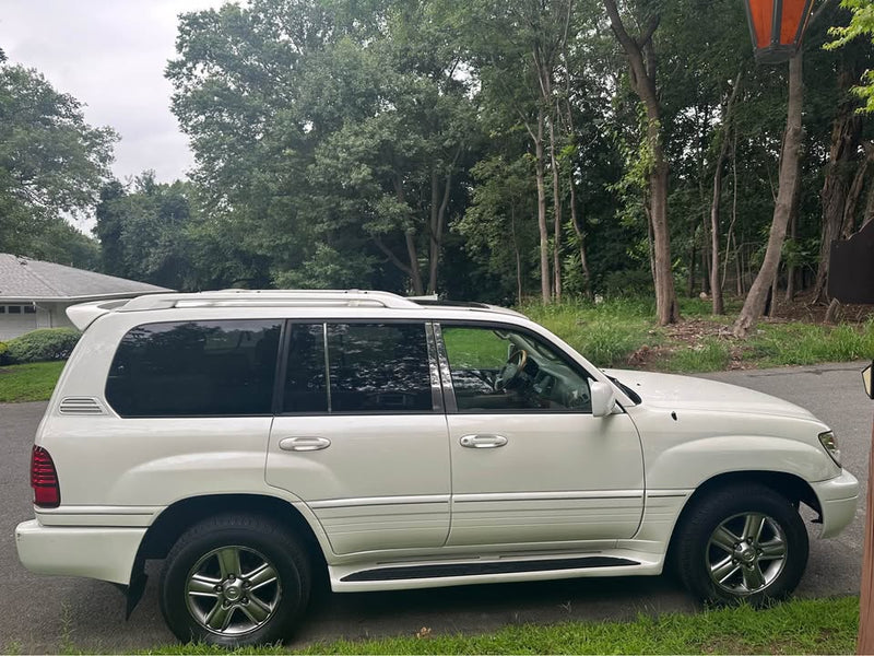 2007 Lexus LX · LX 470 Sport Utility 4D (photo 2) — photo 2