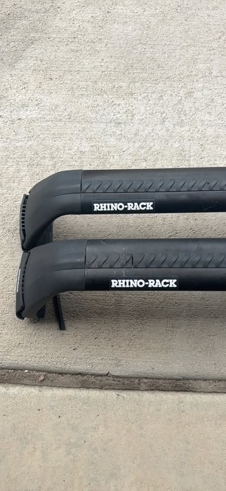 Jeep Rhino-Rack Roof Rack Bars — photo 3