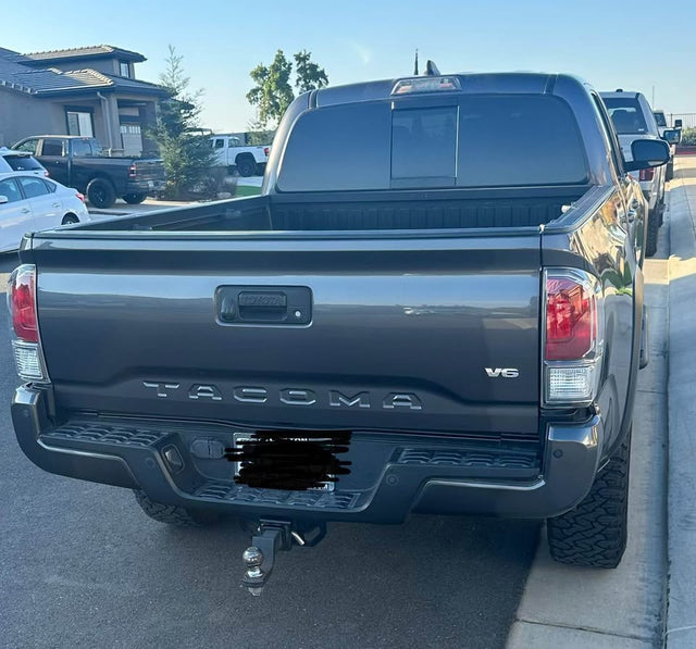 2023 Toyota Tacoma Double Cab · TRD Off-Road Pickup 4D 6 ft — photo 3