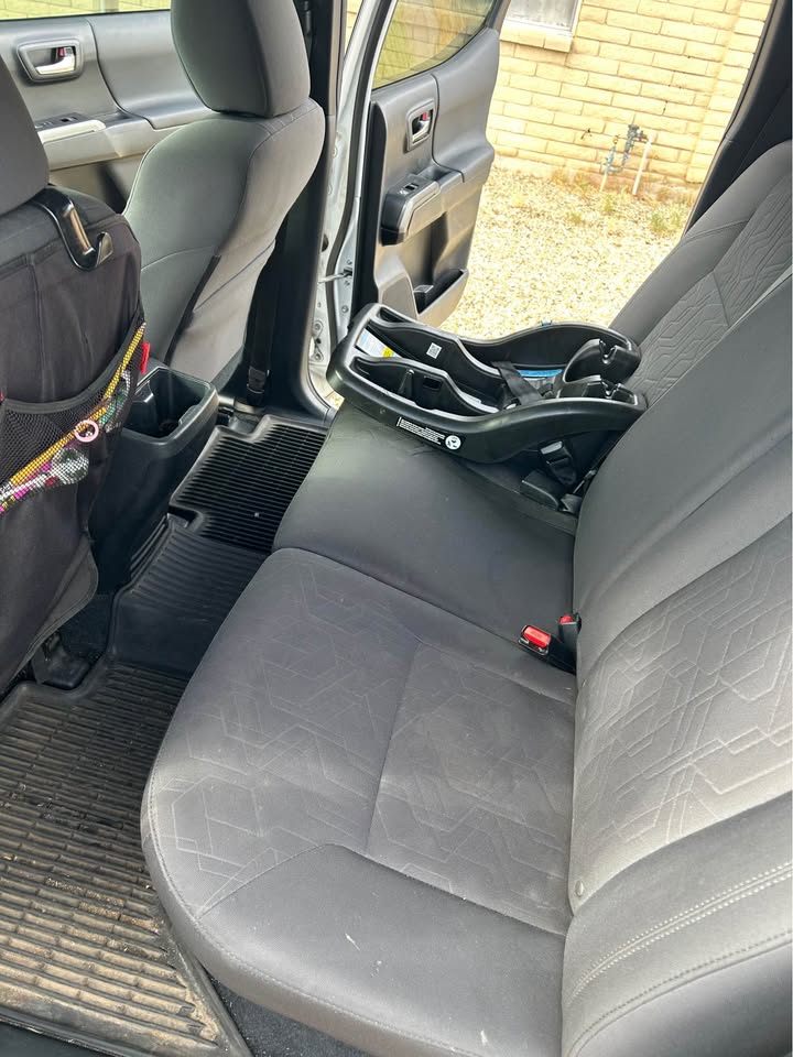 2019 Toyota Tacoma Double Cab · TRD Off-Road Pickup 4D 5 ft in Phoenix, AZ (photo 12) — photo 12