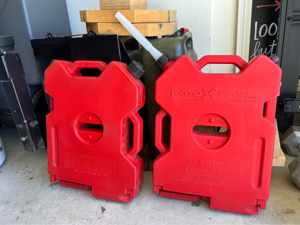 (Pre-CARB) RotopaX 2-Gallon Fuel Packs in American Canyon, CA (photo 2) — photo 2