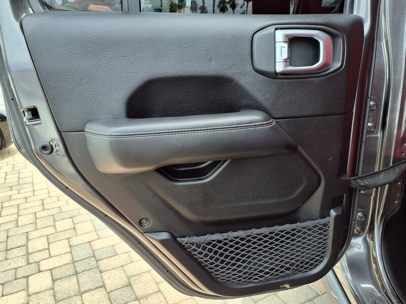2020 Jeep Jeep Gladiator Overland in Westminster, CA (photo 10) — photo 10