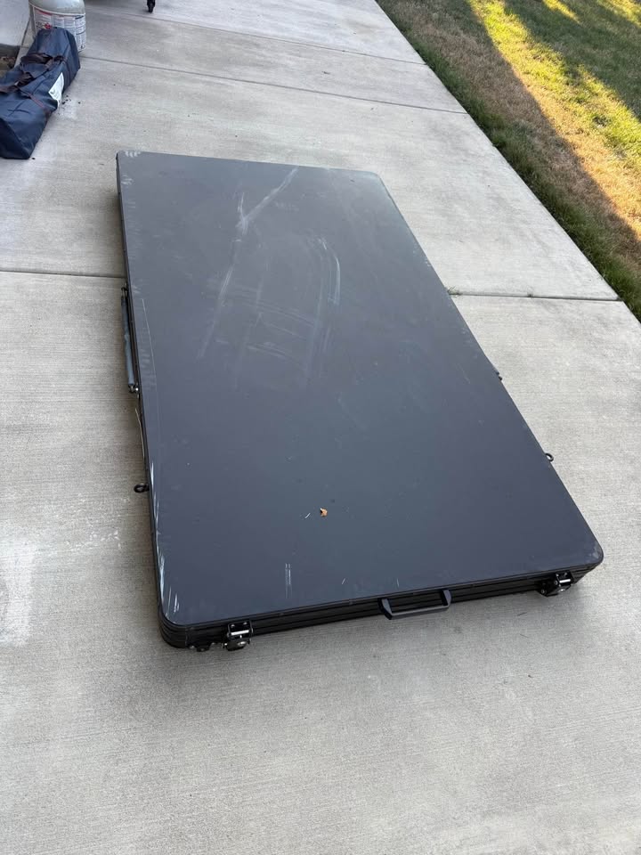 Roofnest Falcon 2 rooftop tent + heated blanket + upgraded mattress (photo 2) — photo 2