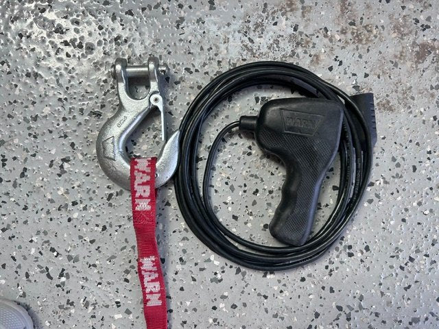WARN Zeo 12-s winch (photo 7) — photo 7