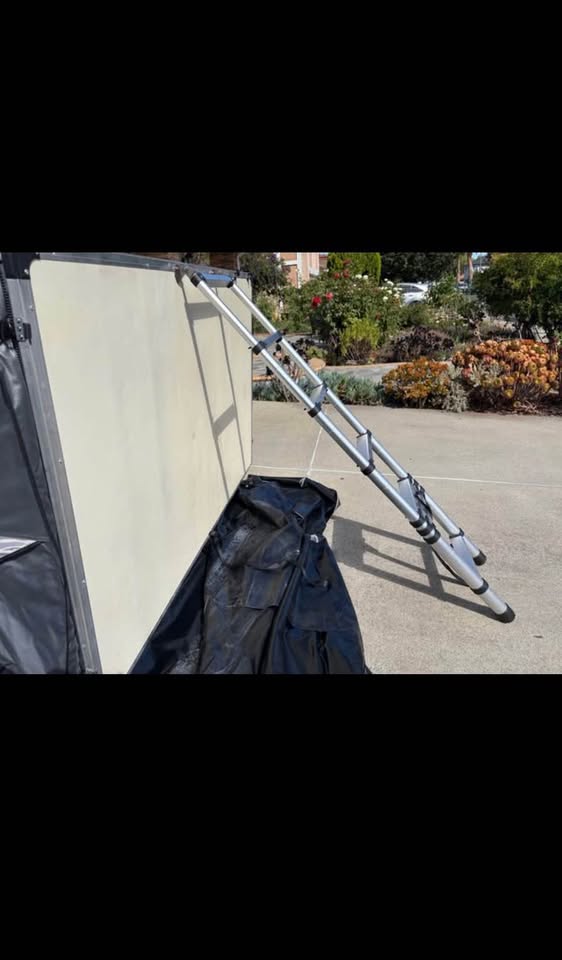 Smittlybilt Rooftop tent in Placerville, CA (photo 5) — photo 5