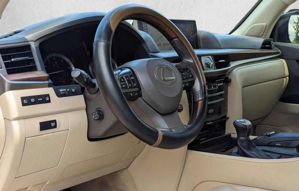 2016 Lexus LX 570 in Golden, CO (photo 10) — photo 10
