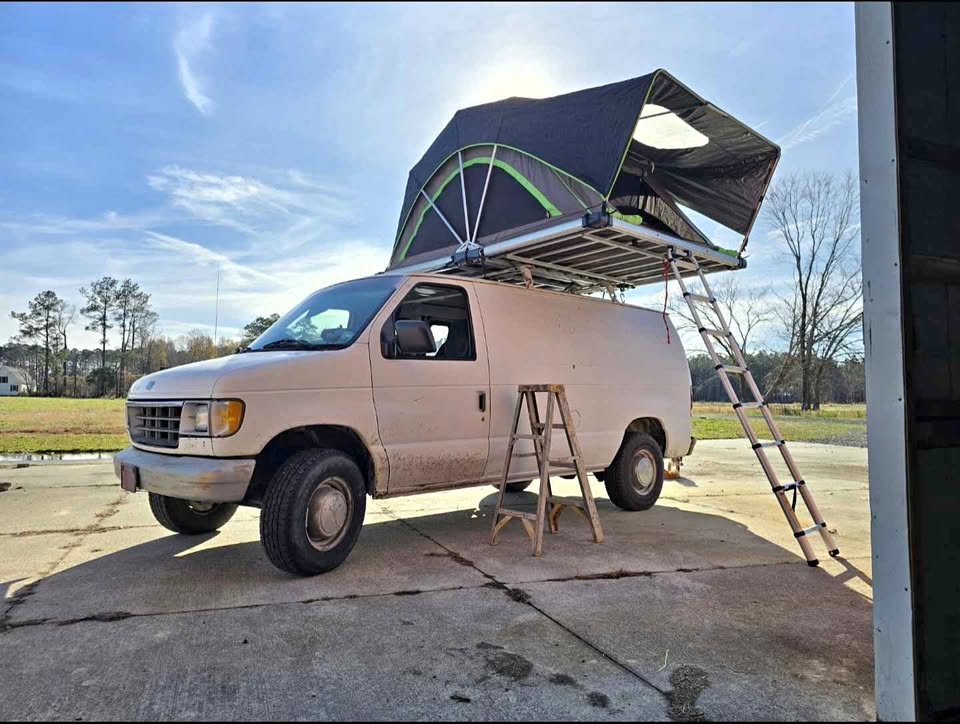 Freespirit High Country 80" Rooftop Tent in Virginia Beach, VA (photo 1) — photo 1