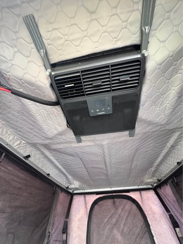 Roofnest Sparrow XL + Yakima OverHaul HD + Dometic RTX 2000 A/C in Denver, CO (photo 6) — photo 6