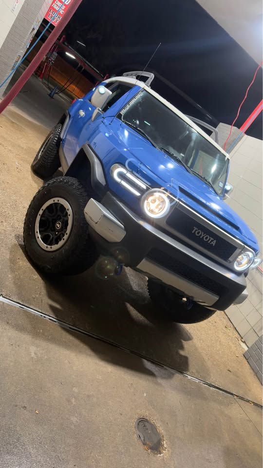 2007 Toyota FJ Cruiser · 4x4 in Austin, TX (photo 7) — photo 7