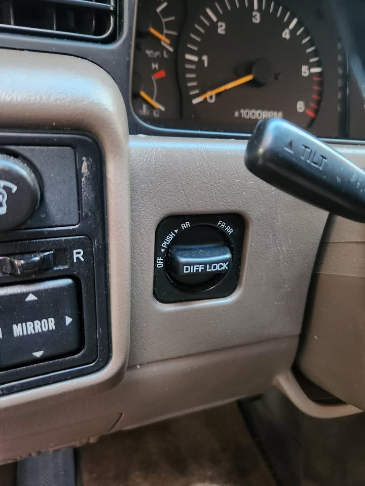 1997 Toyota Land Cruiser in Huntersville, NC (photo 12) — photo 12