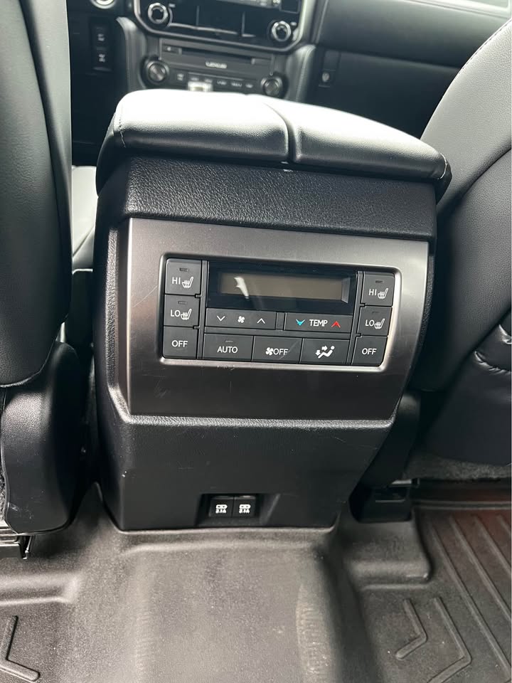 2022 Lexus GX · GX 460 Sport Utility 4D in Seaside, CA (photo 5) — photo 5