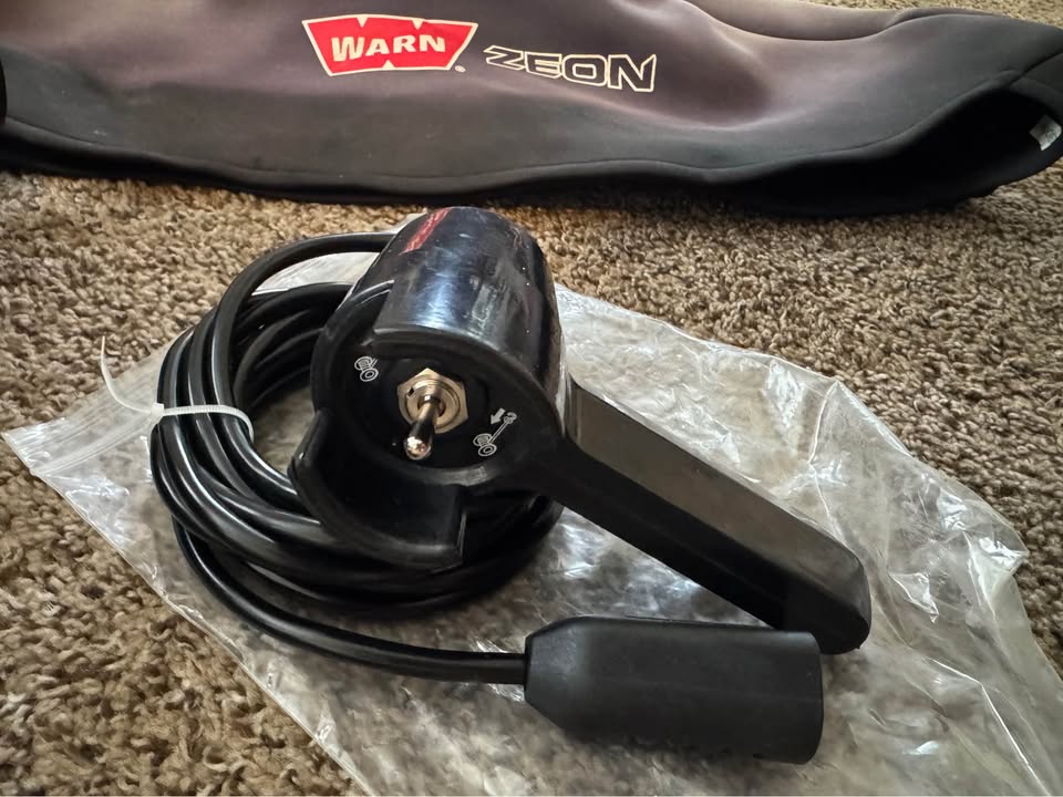Warn Winch VR Evo 8 w/ Synthetic Cable in Salt Lake City, UT (photo 7)