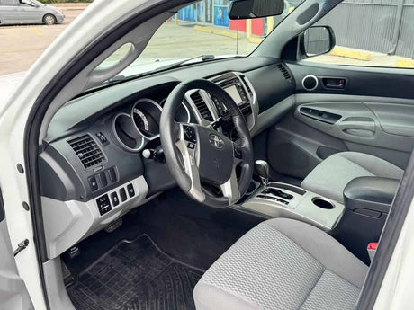 2014 Toyota Tacoma Double Cab · Pickup 4D 5 ft in Denver, CO (photo 9)