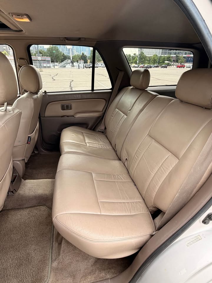 1998 Toyota 4Runner Limited - Factory Rear E-Locker in Denver, CO (photo 5) — photo 5