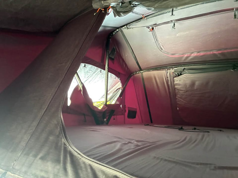 Roam Vagabond XL Rooftop Tent and Annex in Thousand Oaks, CA (photo 5) — photo 5