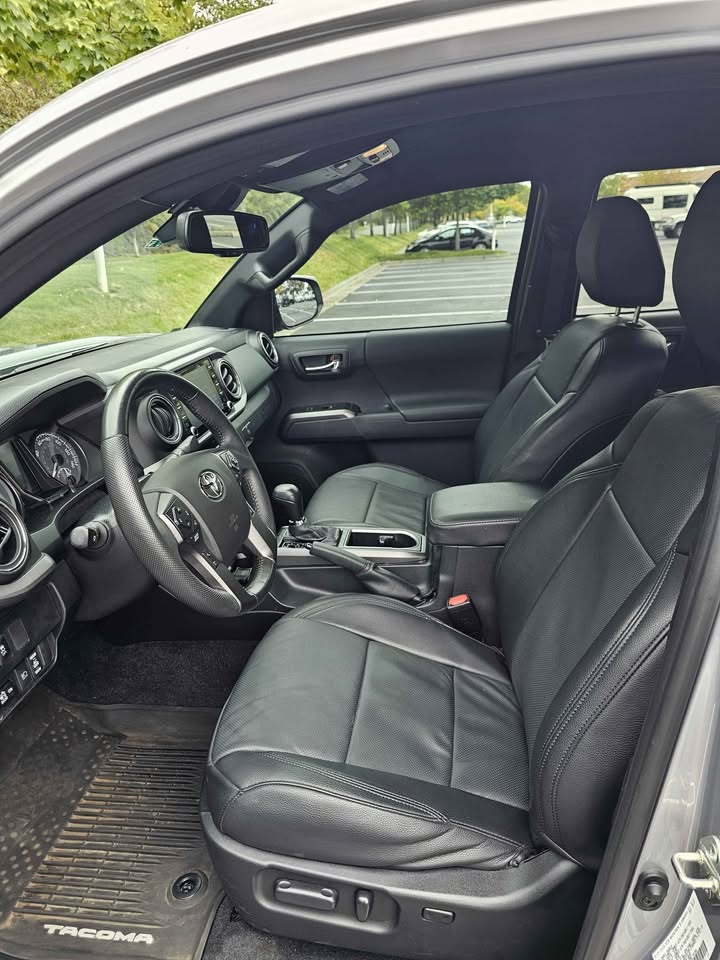2020 Toyota Tacoma Double Cab · TRD Sport Pickup 4D 5 ft in Seattle, WA (photo 7) — photo 7