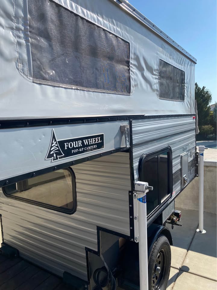 2022 Four Wheel Camper raven shell model (photo 5) — photo 5