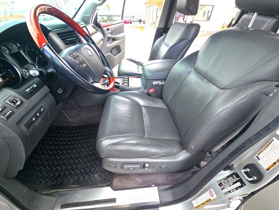 2010 Lexus LX 570 in Clarkdale, AZ (photo 9) — photo 9