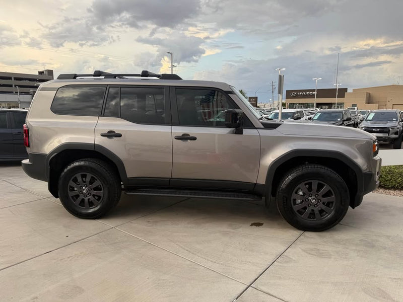 2026 Toyota Landcruiser · Base 8 (photo 5) — photo 5