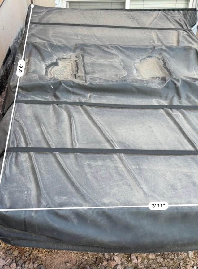 Smittybilt Overlander Roof Top Tent, frame, and queen mattress — photo 2