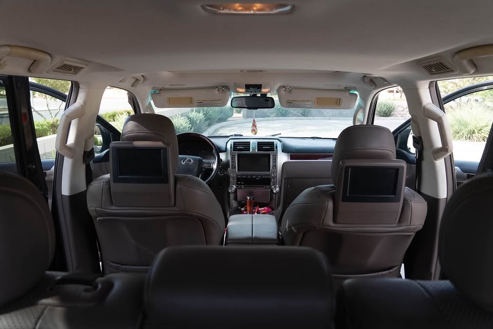 2010 Lexus GX · GX 460 Premium Sport Utility 4D in Queen Creek, AZ (photo 11) — photo 11