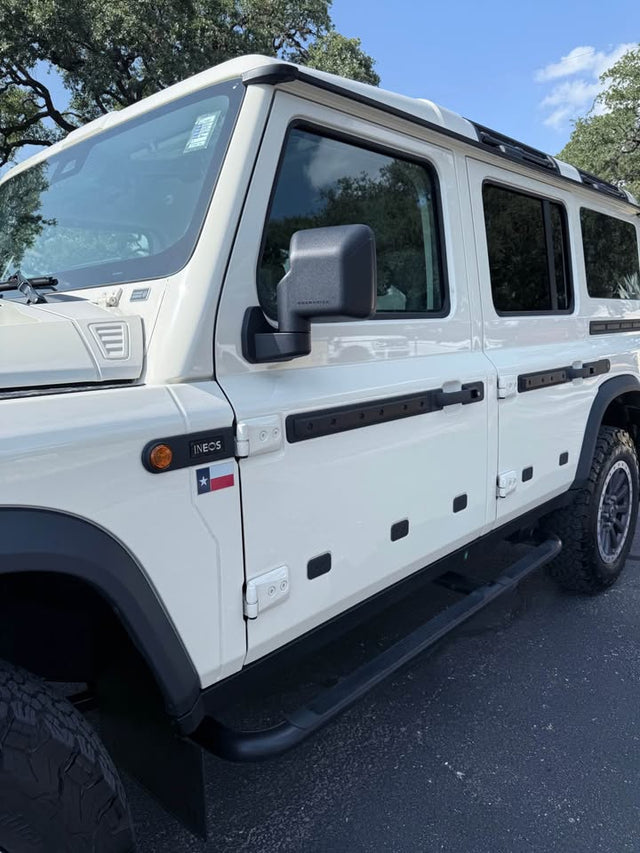 2025 INEOS Grenadier Station Wagon · 4X4 — photo 2