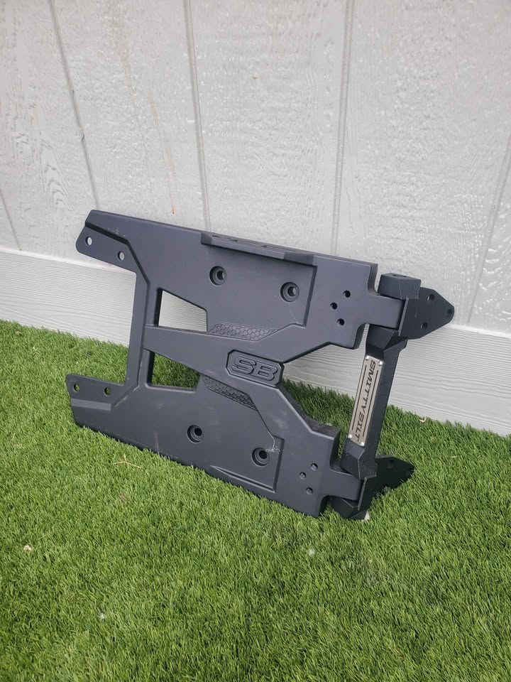 Smittybilt JL tire carrier heavy duty in Spring Valley, CA (photo 3)