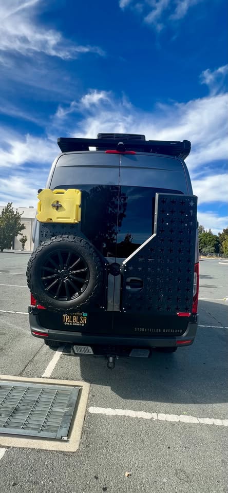 2022 Mercedes-Benz Storyteller Overland Stealth MODE 4x4 in Martinez, CA (photo 4) — photo 4