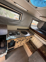 2020 Four Wheel Camper Hawk - Side Dinette in Durango, CO (photo 11)