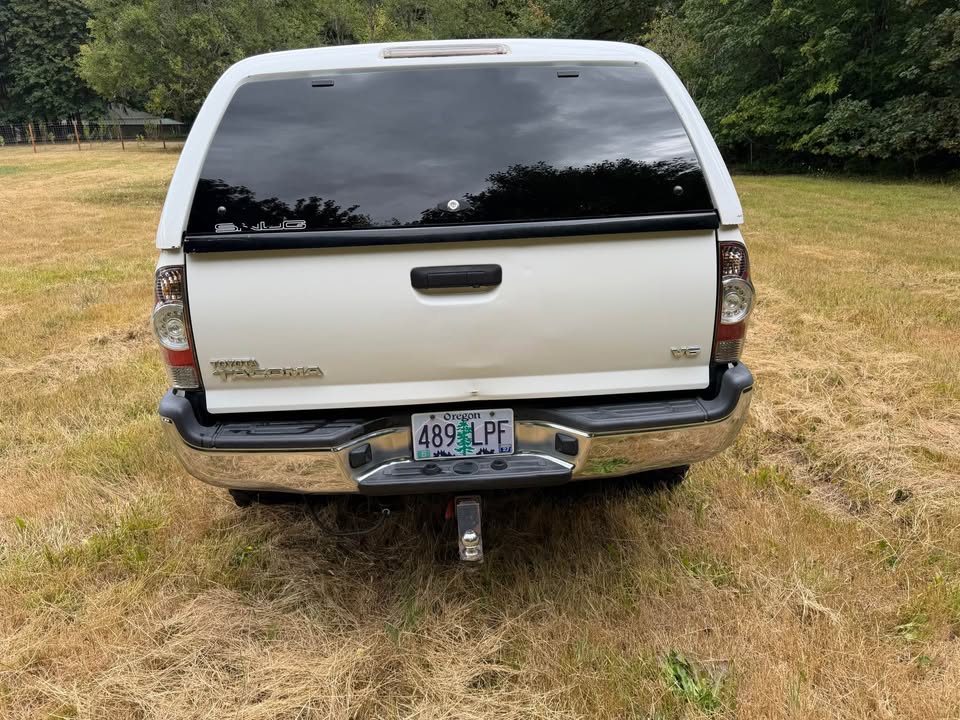 2014 Toyota Tacoma Double Cab · TRD Off-Road Pickup 4D 5 ft in St Helens, OR (photo 4)