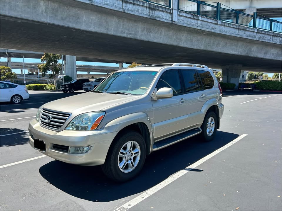 2004 Lexus GX · GX 470 Sport Utility 4D in Hayward, CA (photo 6) — photo 6