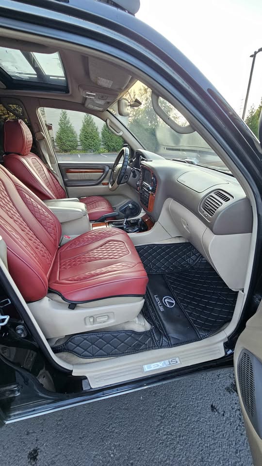 1999 Lexus LX · LX 470 Sport Utility 4D (photo 11) — photo 11