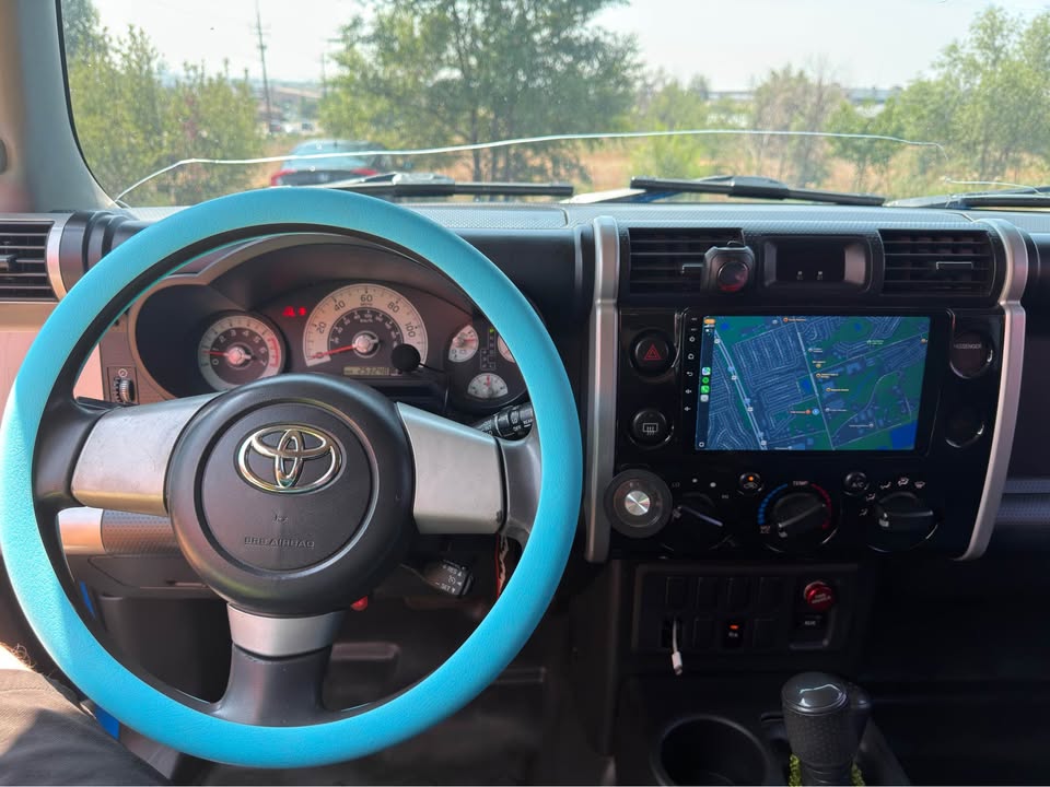 2007 Toyota FJ Cruiser · 4x4 in Denver, CO (photo 10) — photo 10