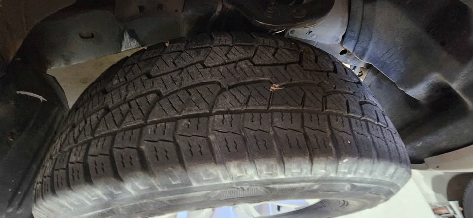 2001 Toyota Sequoia · SR5 Sport Utility 4D in Midvale, UT (photo 6)