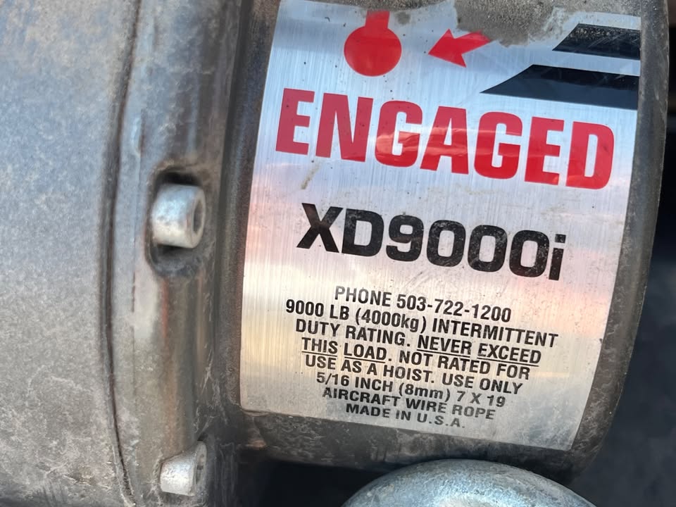 WARN XD9000I 12 VOLT ELECTRIC WINCH in Boise, ID (photo 3) — photo 3