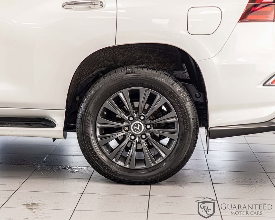 2020 Lexus gx 460 luxury 4wd in Frankfort, IL (photo 8) — photo 8